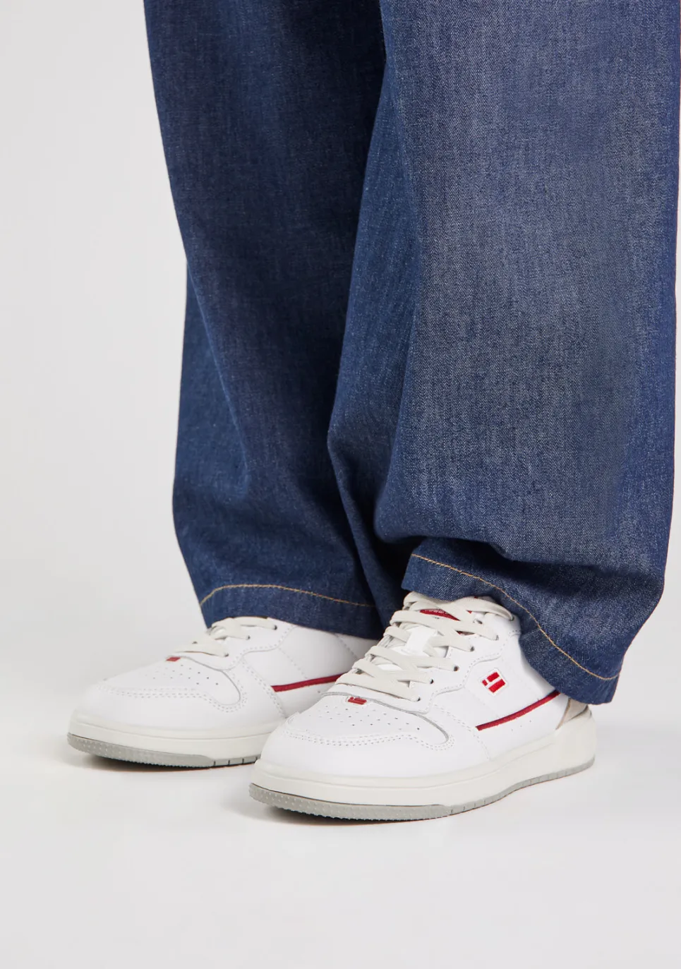 D.Franklin Court V2 Flag Basic White / Red|Damen Sneakers|Sneakers