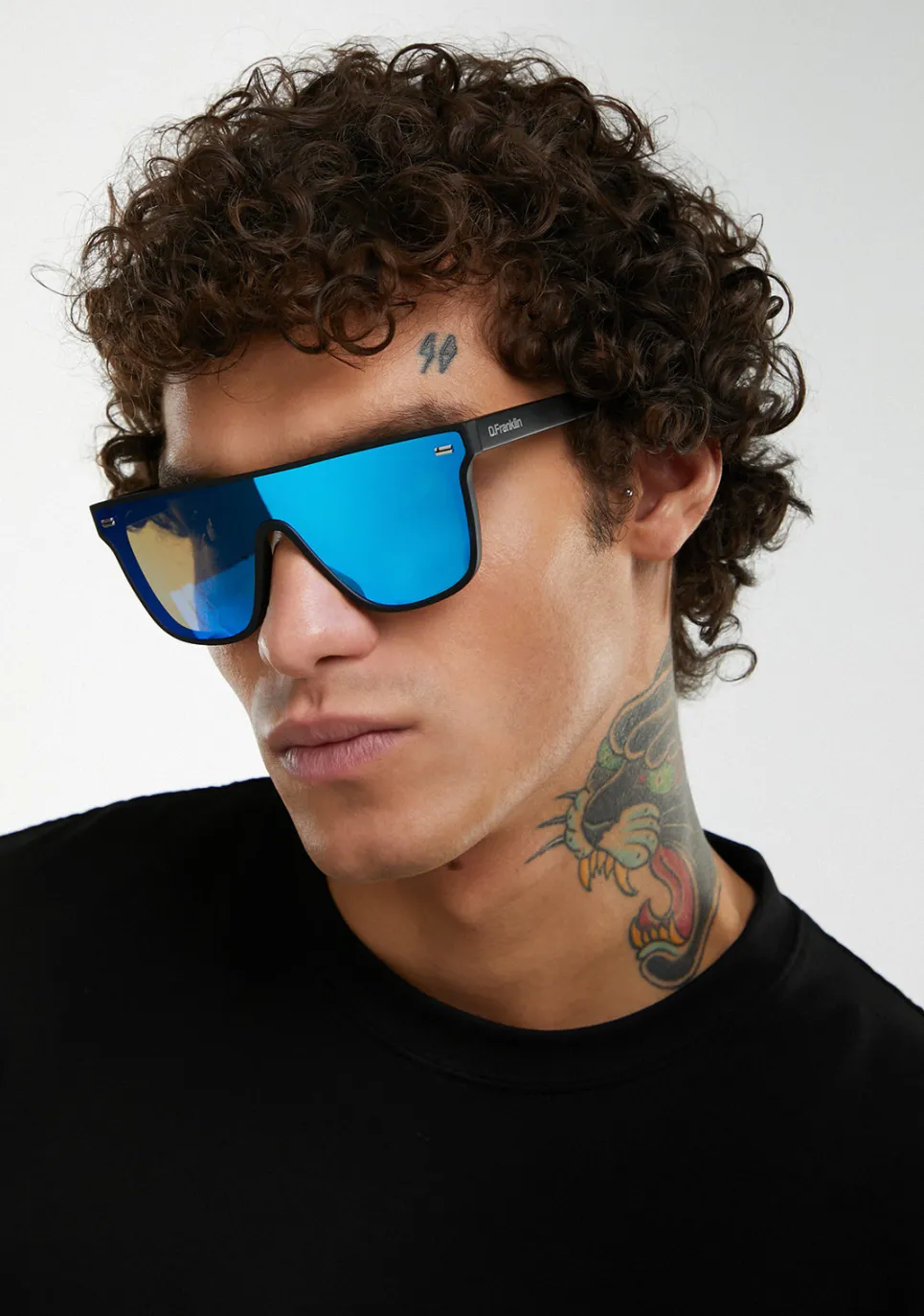 D.Franklin Infinity Matt Black / Blue Revo|Damen Eckige Sonnenbrillen|Eckige Sonnenbrillen
