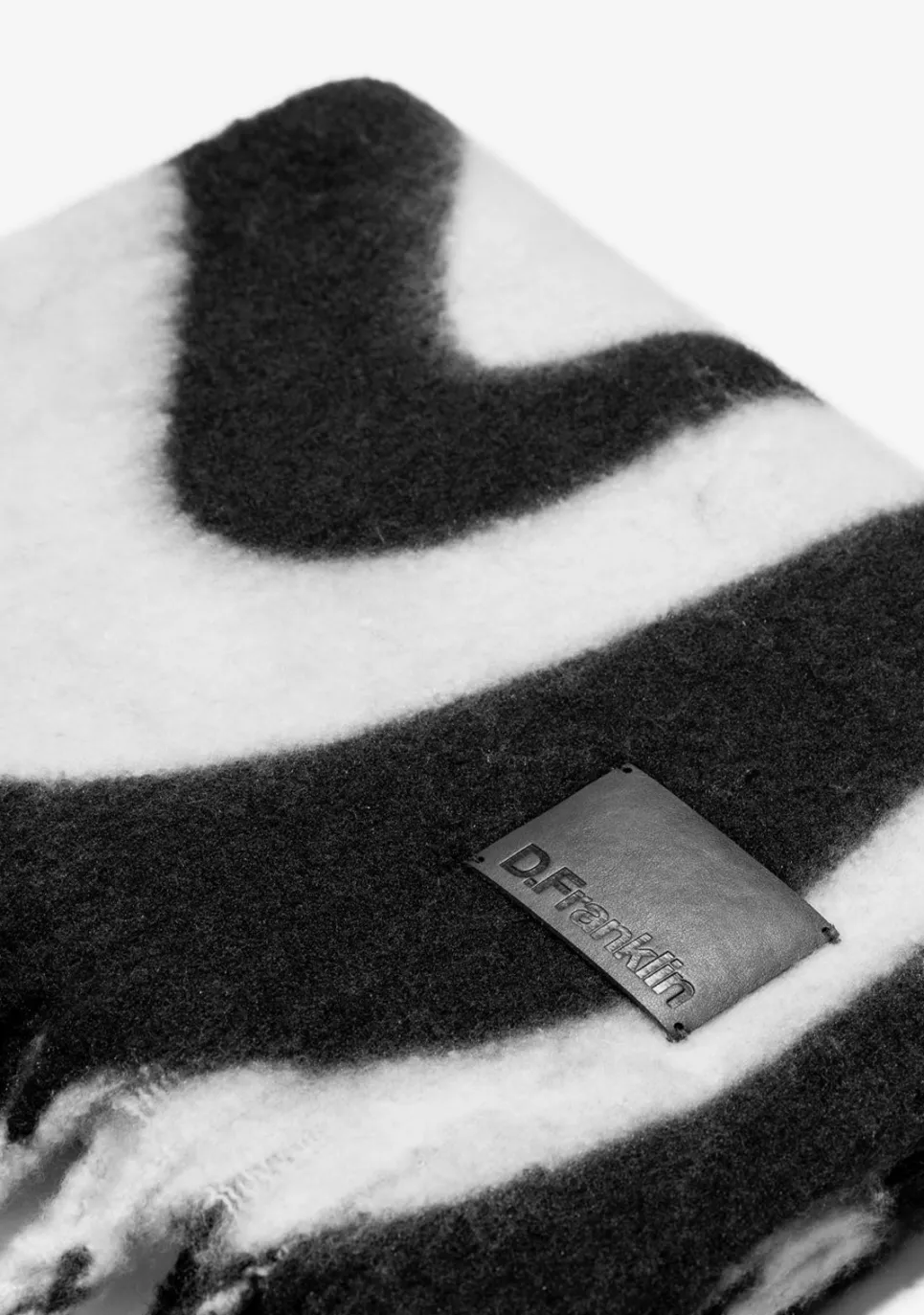 D.Franklin Nordic Zebra Scarf Black|Damen Mützen, Schals Und Handschuhe