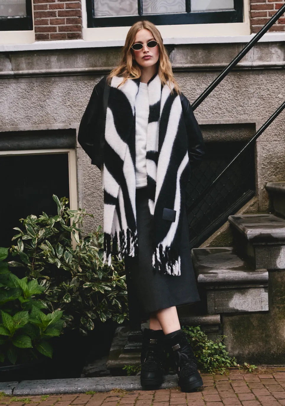 D.Franklin Nordic Zebra Scarf Black|Damen Mützen, Schals Und Handschuhe