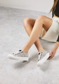 D.Franklin One Way Low White / Black Dots|Damen Plattform-Sneakers|Sneakers