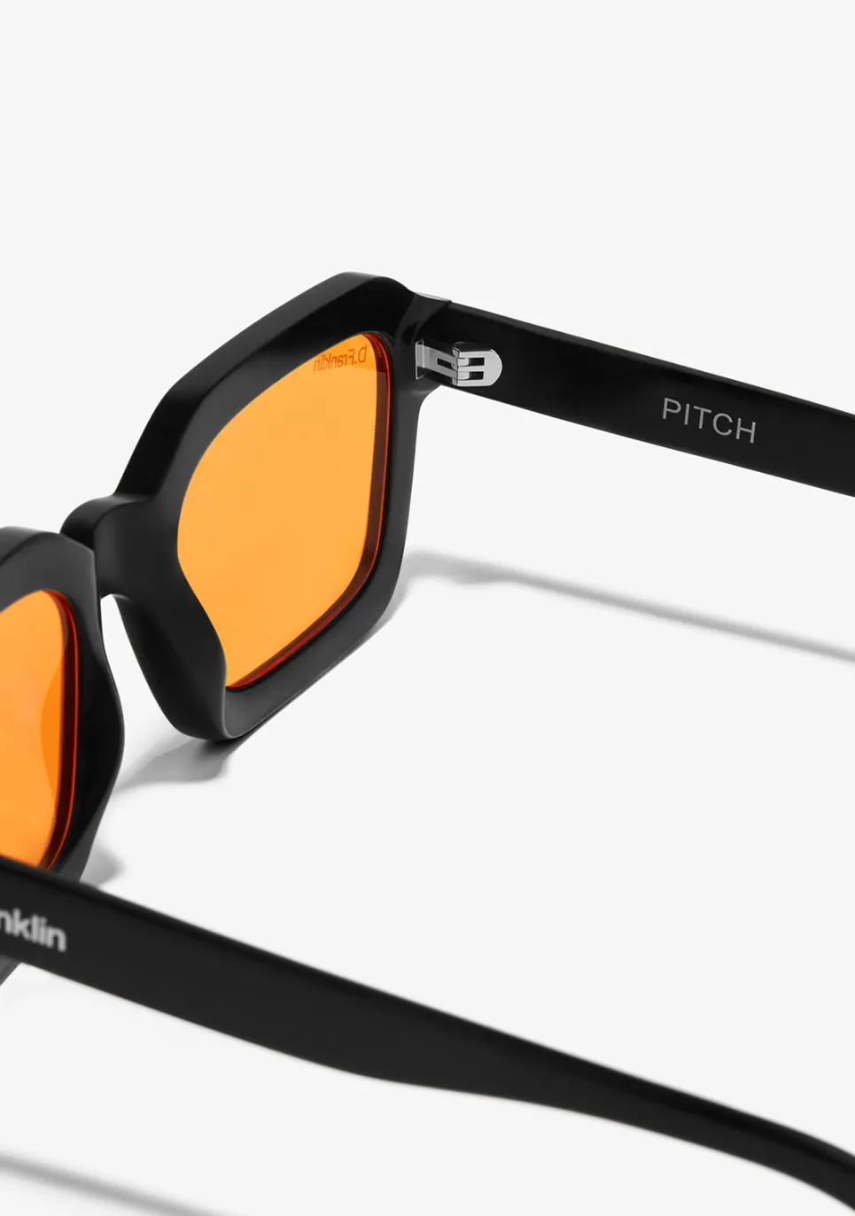 D.Franklin Pitch Black / Orange|Damen Eckige Sonnenbrillen|Eckige Sonnenbrillen