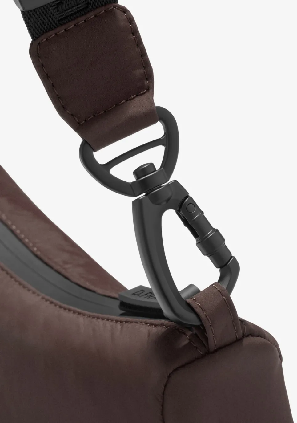 D.Franklin Round Nylon Crossbody Bag Brown|Damen Taschen