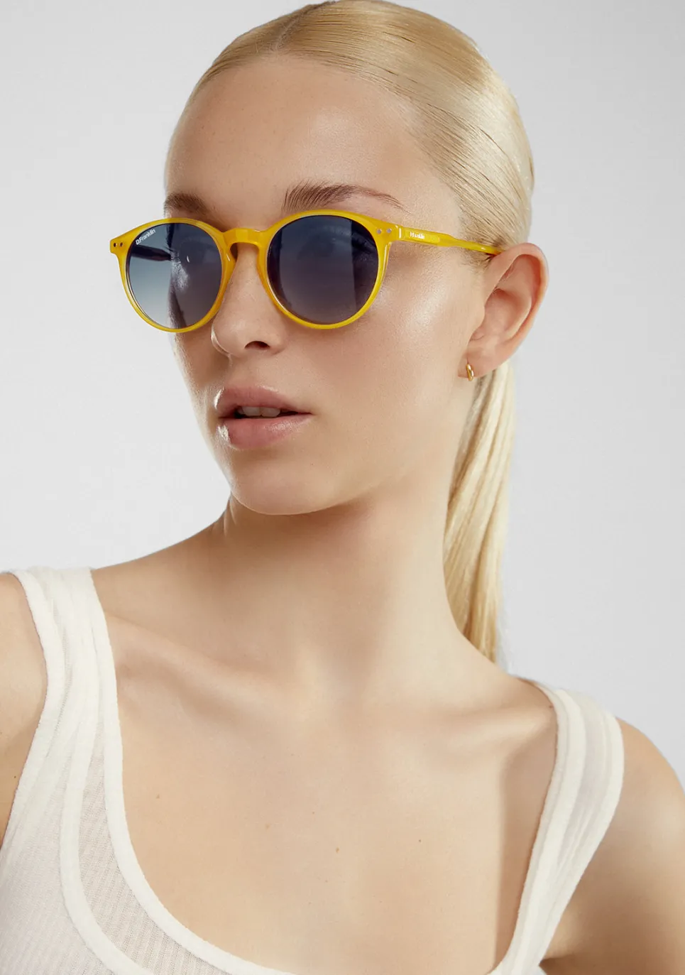 D.Franklin Ultra Light Max Honey / Grad Blue|Damen Runde Sonnenbrillen|Polarisierte Sonnenbrillen